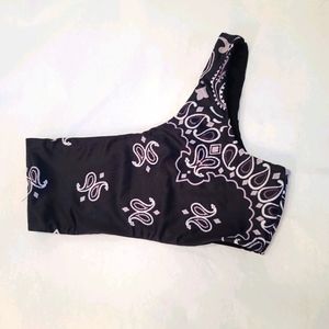 Muze swim top size medium new